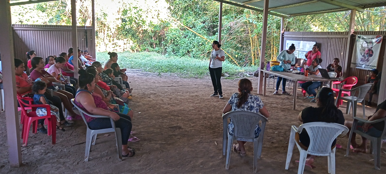Visita a la Comunidad el Corozal