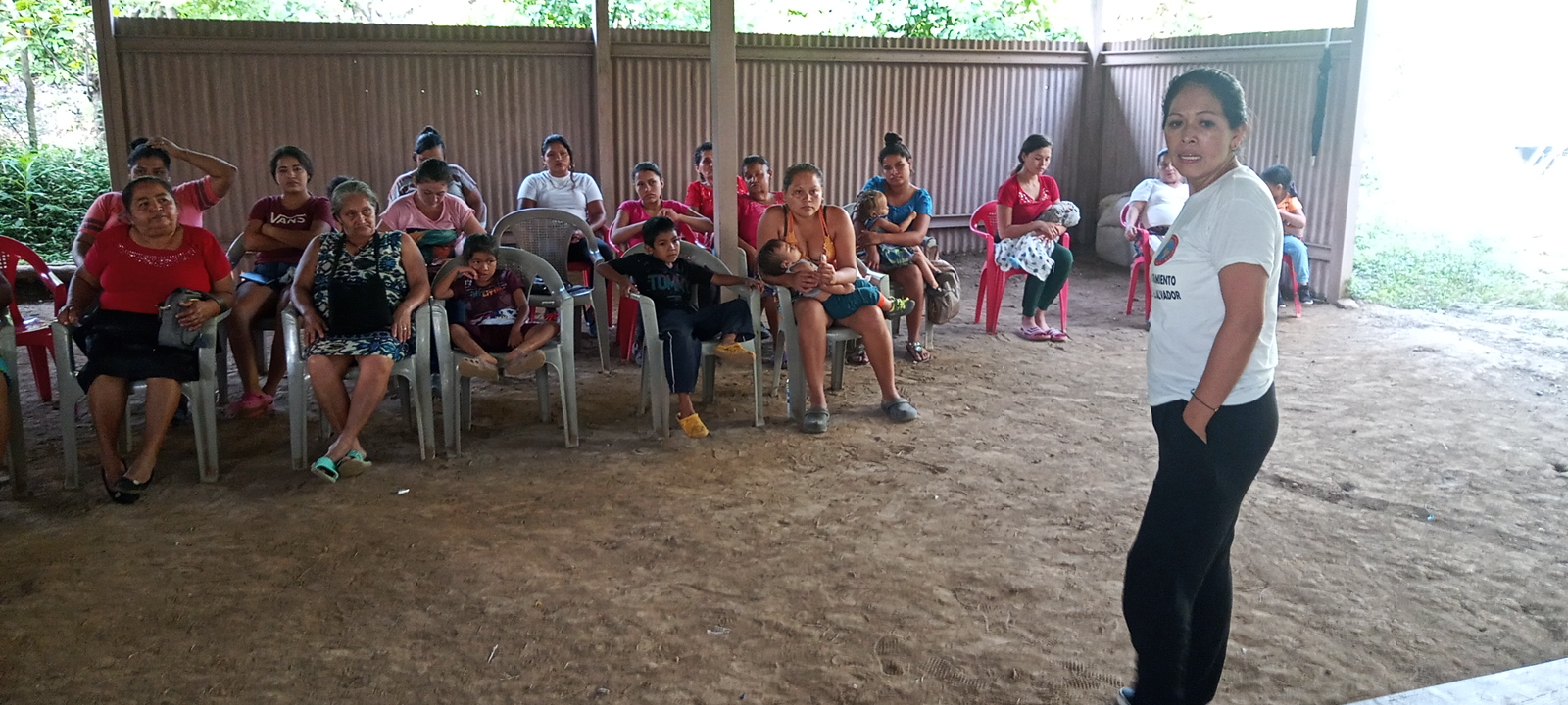 Visita a la Comunidad el Corozal