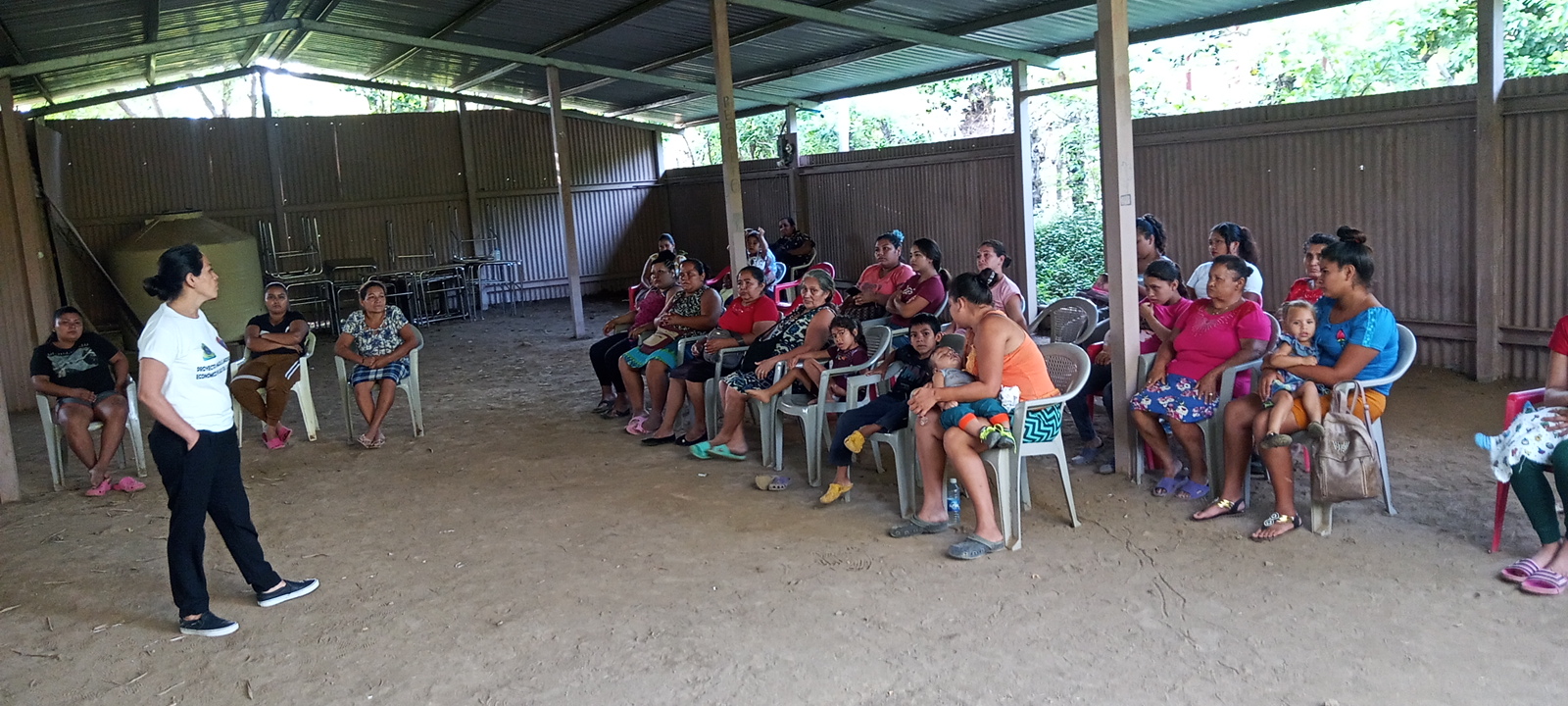 Visita a la Comunidad el Corozal