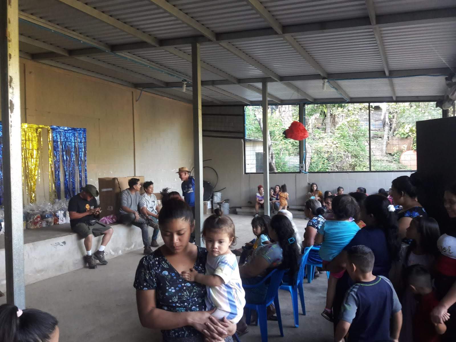 ACOMUDT participó en el acompañamiento a la comunidad las Perla de Oriente en celebración navideña