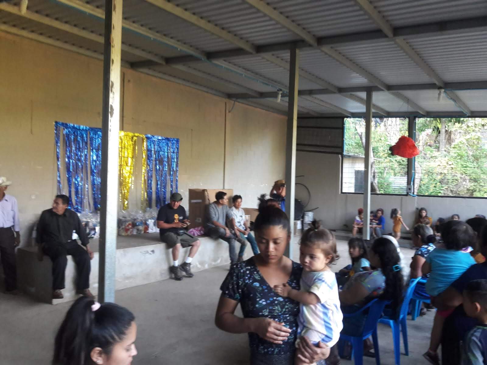 ACOMUDT participó en el acompañamiento a la comunidad las Perla de Oriente en celebración navideña