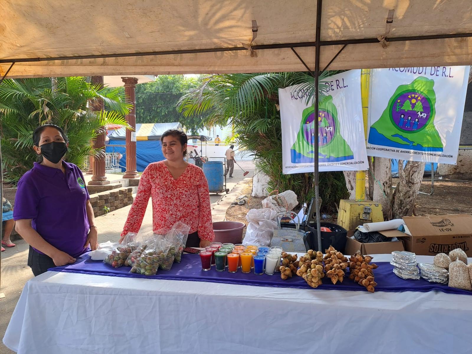 Mujeres productoras de las comunidades de Berlín 